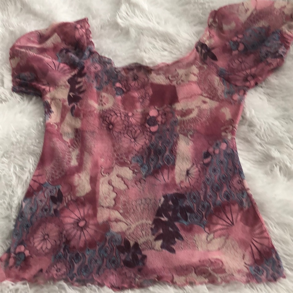 Pink top - Picture 2 of 6